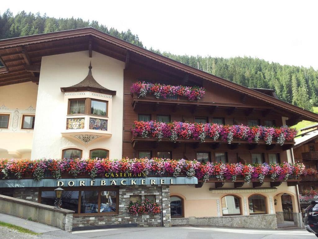Gaestehaus Dorfbaeckerei Tux Extérieur photo